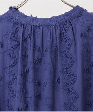 OLEHA34139 eur3(エウルキューブ) 【大きいサイズ】刺繍バンドカラーチュニック ブルー(55)