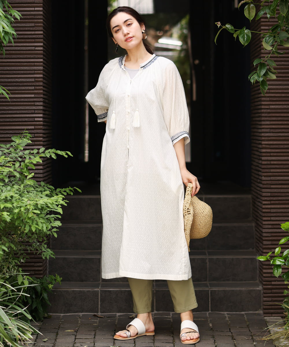 OLEHS32140 eur3(エウルキューブ) 【大きいサイズ】コットンドビー刺繍ワンピース ホワイト(90)