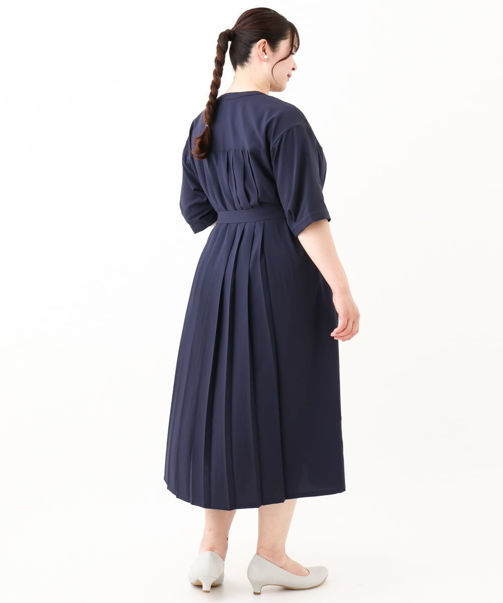 OLEHV31149 eur3(エウルキューブ) 【大きいサイズ】バックプリーツワンピース ネイビー(57)
