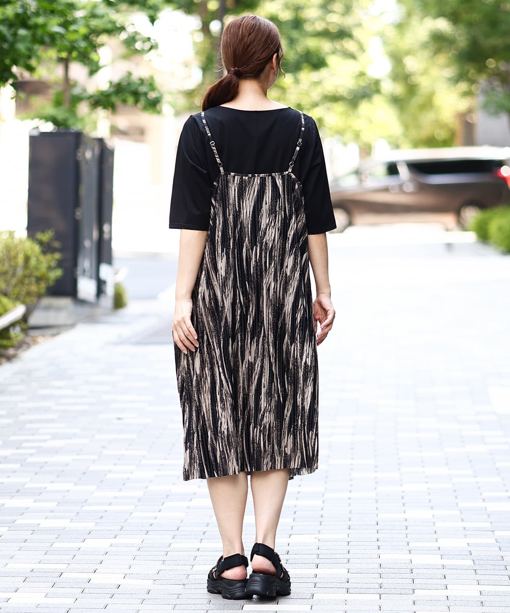 OLEIA39099 eur3(エウルキューブ) 【WEB先行販売】【大きいサイズ】プリーツキャミワンピース ダークグレー(93)