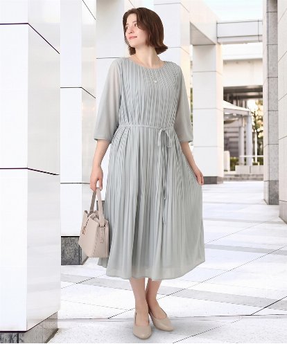 OLEID31189 eur3 【大きいサイズ】プリーツワンピース