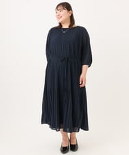 OLEID31189 eur3(エウルキューブ) 【大きいサイズ】プリーツワンピース ネイビー