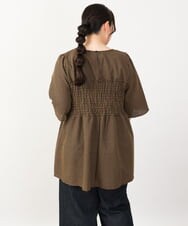 OLEIV39099 eur3(エウルキューブ) 【大きいサイズ】ギンガムチェックシャーリングチュニック キャメル(83)