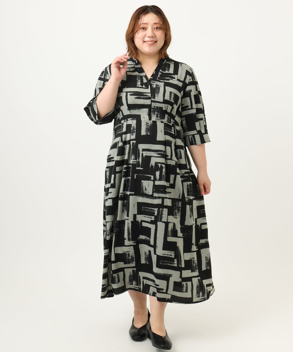 OLEJA11119 eur3(エウルキューブ) 【大きいサイズ/LAVEANGE×eur3】タックワンピース グレー(92)