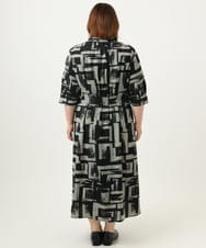 OLEJA11119 eur3(エウルキューブ) 【大きいサイズ/LAVEANGE×eur3】タックワンピース グレー(92)