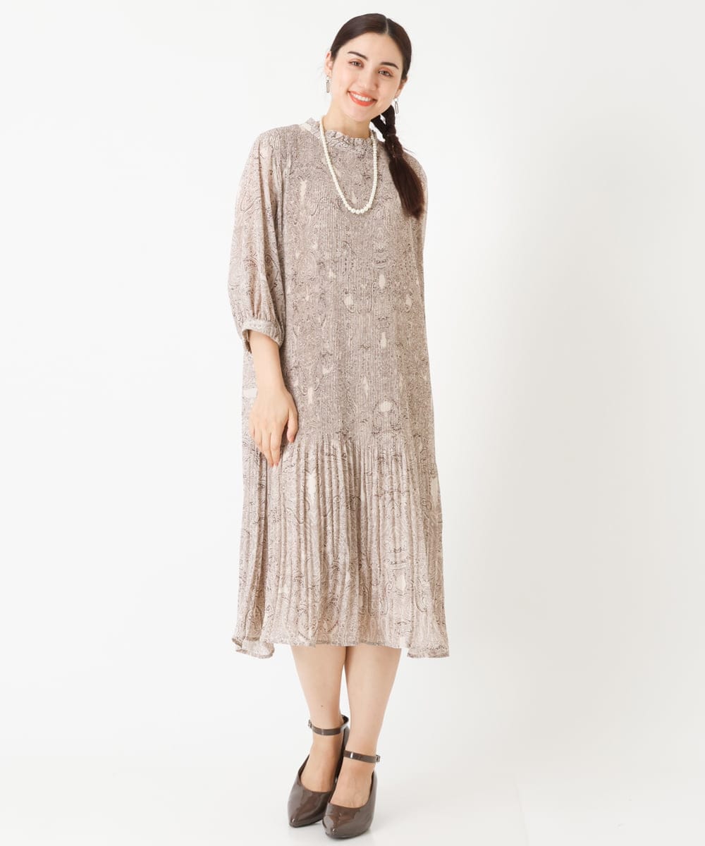 OLEJP03150 eur3(エウルキューブ) 【雑誌掲載】【大きいサイズ/11号サイズあり】アコーディオンプリーツワンピース ベージュ(82)