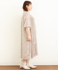 OLEJP03150 eur3(エウルキューブ) 【雑誌掲載】【大きいサイズ/11号サイズあり】アコーディオンプリーツワンピース ベージュ(82)