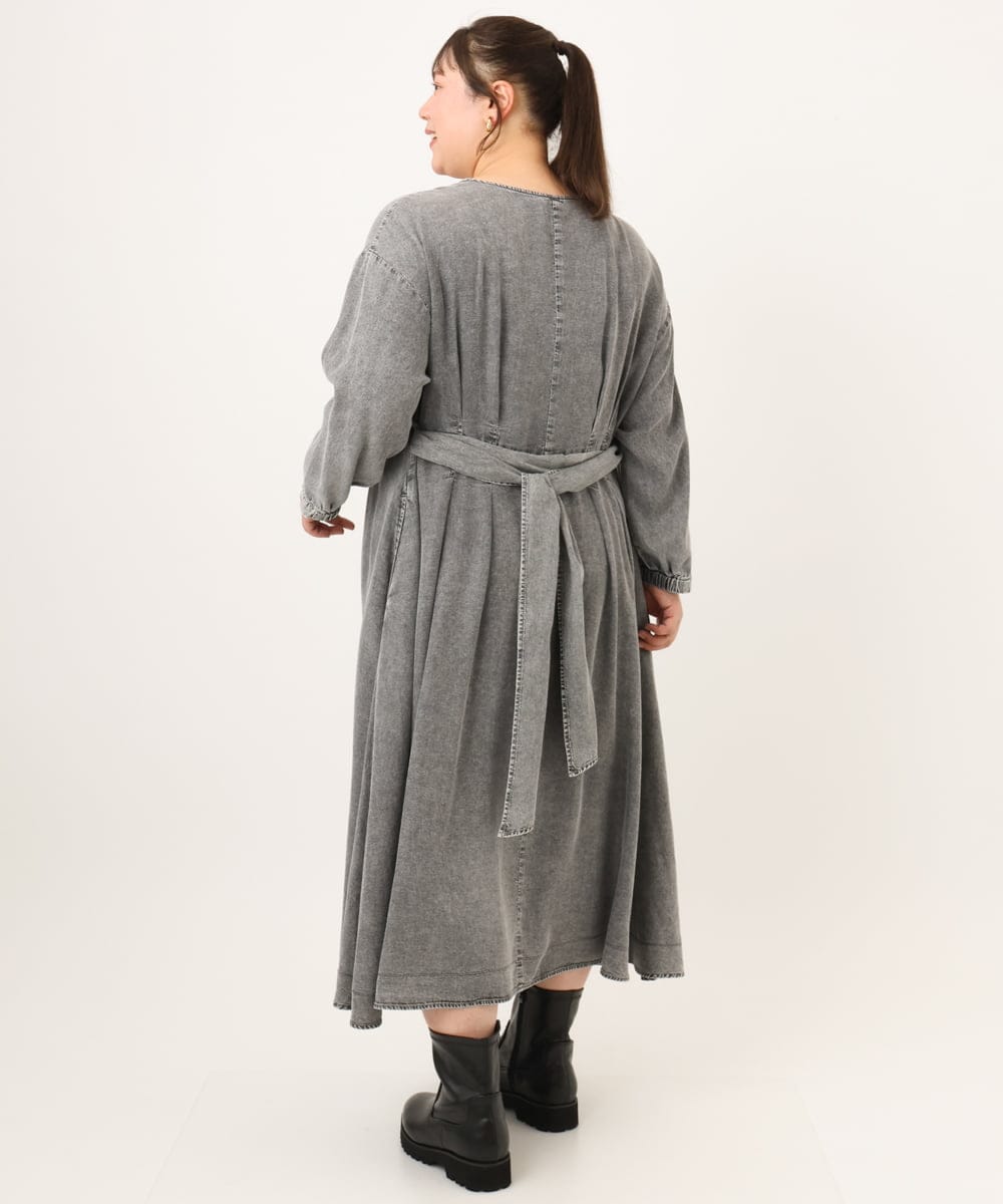 OLEKD06139 eur3(エウルキューブ) 【WEB先行販売】【大きいサイズ】ケミカルウォッシュデニムボウドレス ブラック