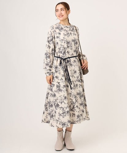 OLELA09139  【WEB先行販売】【大きいサイズ】プリント花柄ワンピース