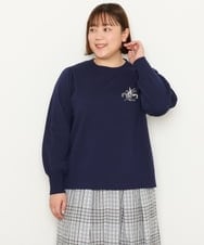 OLFCS02090 eur3(エウルキューブ) 【大きいサイズ】ブローチ風刺繍ニット ネイビー(57)