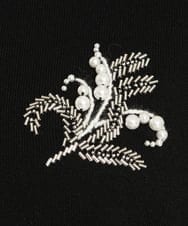 OLFCS02090 eur3(エウルキューブ) 【大きいサイズ】ブローチ風刺繍ニット ブラック(94)