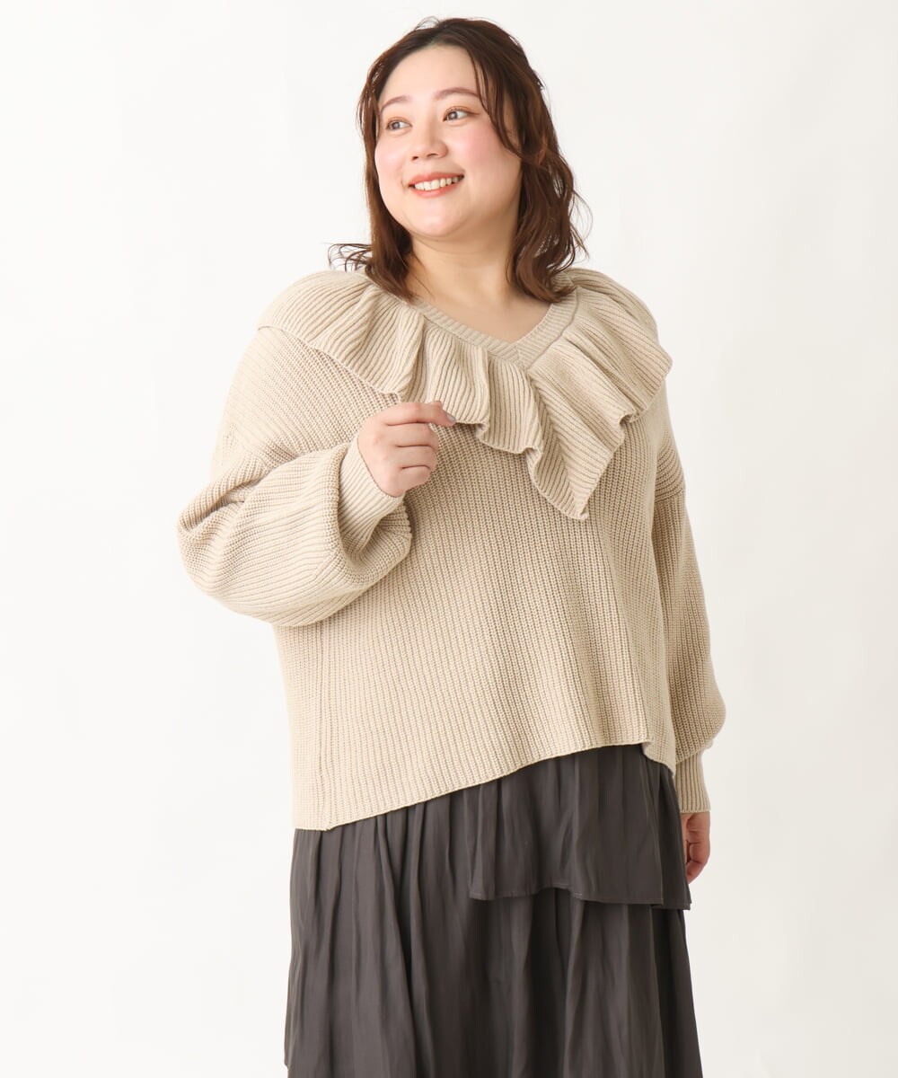 OLFCV05079 eur3(エウルキューブ) 【大きいサイズ/a.v.v×eur3】Vネックフリル襟ニット ベージュ(82)