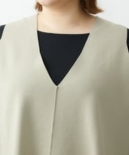 OLFDS07070 eur3(エウルキューブ) 【大きいサイズ】Vネックベスト ベージュ(82)