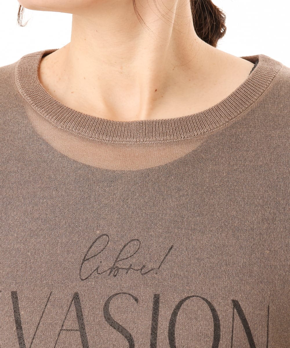 OLFHD07069 eur3(エウルキューブ) 【WEB先行販売】【大きいサイズ/a.v.v×eur3】シア―ロゴプリントニット モカ