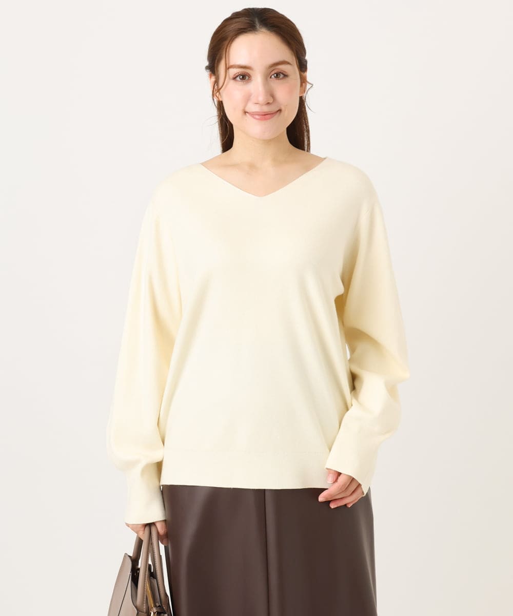OLFLA03054 eur3(エウルキューブ) 【大きいサイズ/新色追加】Vネックパフスリーブニット アイボリー(80)