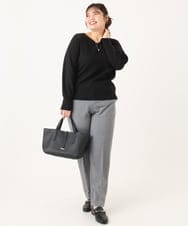 OLFLA03054 eur3(エウルキューブ) 【WEB先行販売】【大きいサイズ】Vネックパフスリーブニット ブラック(94)
