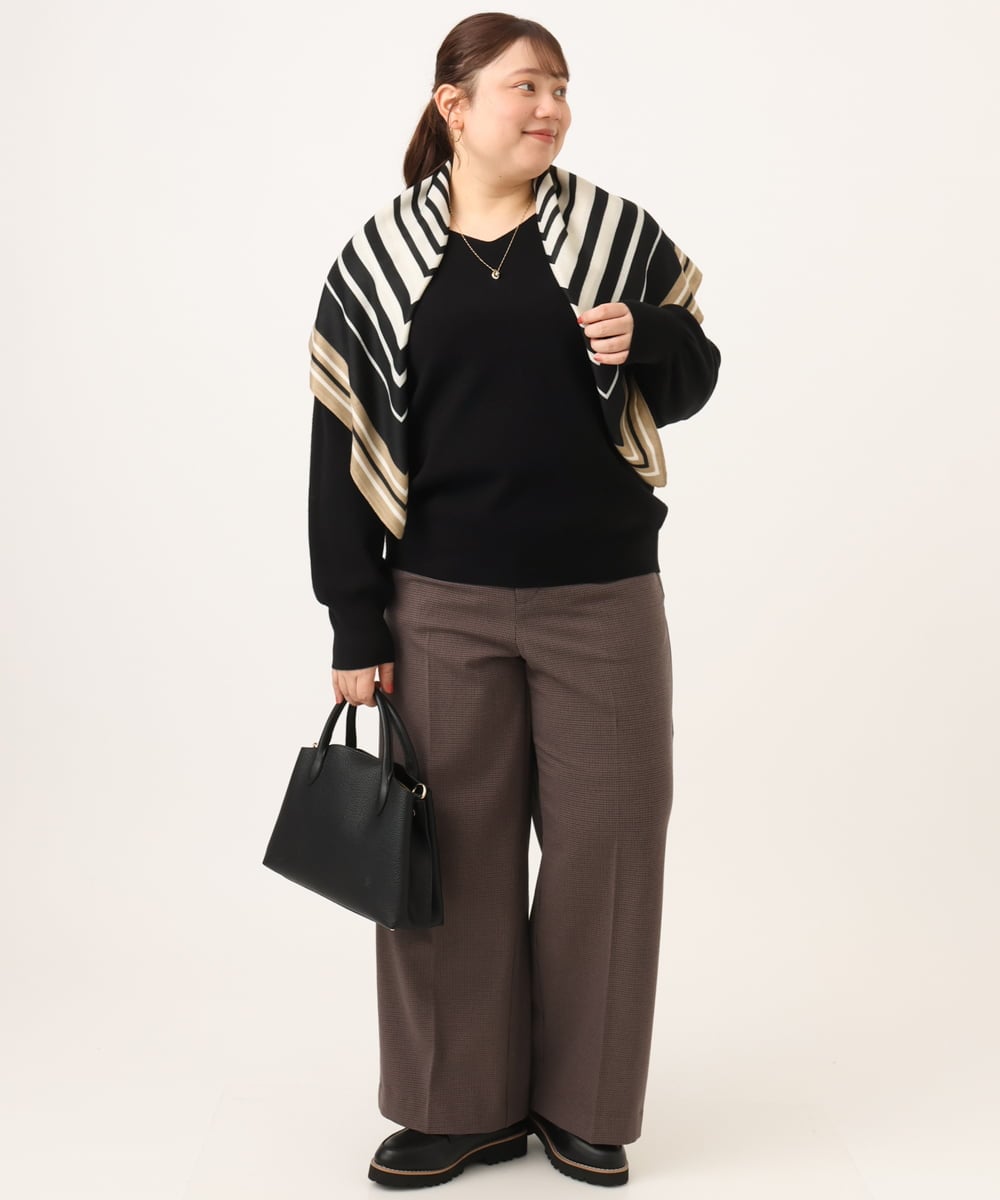 OLFLD02054 eur3(エウルキューブ) 【WEB先行販売】【大きいサイズ】パフスリーブVネックニット ブラック