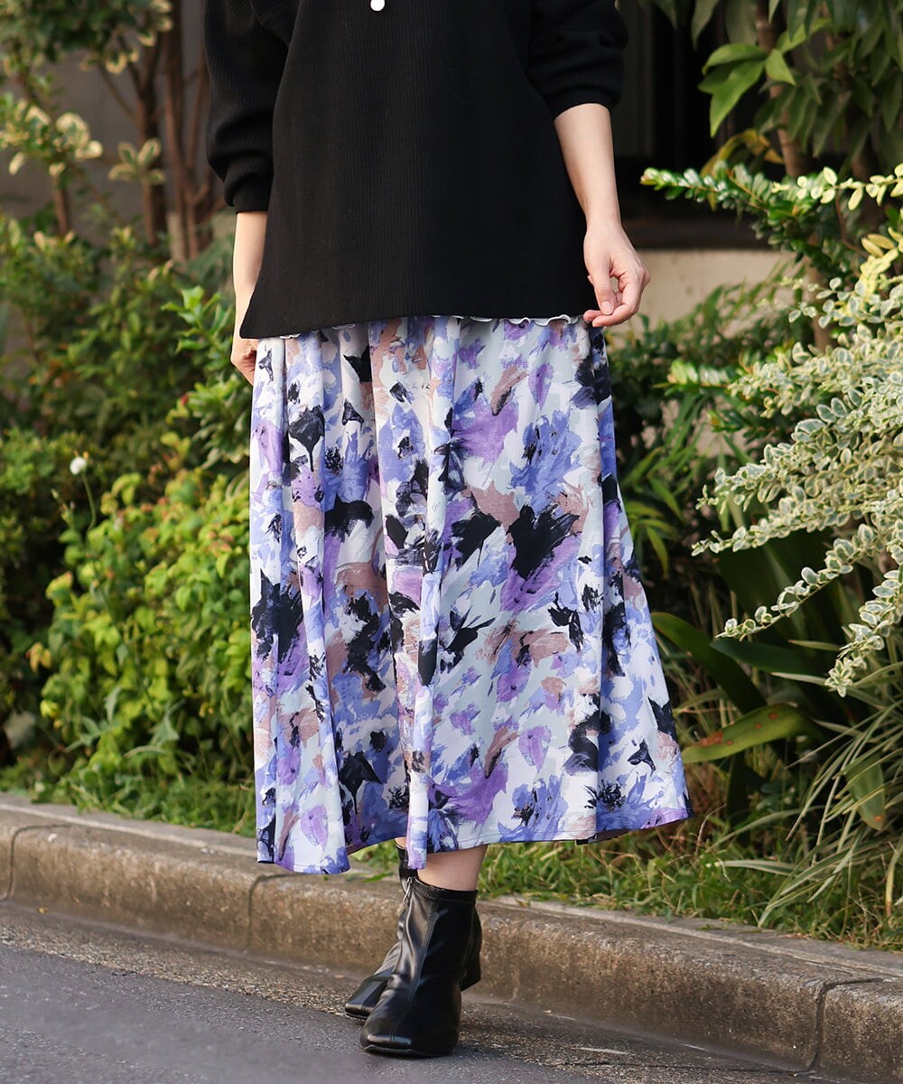 OLHAV15129 eur3(エウルキューブ) 【大きいサイズ】ペイントフラワープリントスカート ネイビー(57)