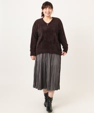 OLHBD10089 eur3(エウルキューブ) 【大きいサイズ/a.v.v×eur3】フェイクスエードプリーツスカート ダークグレー(93)