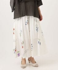 OLHDD05099 eur3(エウルキューブ) 【WEB先行販売】【大きいサイズ】ボタニカルプリントスカート ホワイト