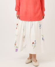 OLHDD05099 eur3(エウルキューブ) 【大きいサイズ】ボタニカルプリントスカート ホワイト