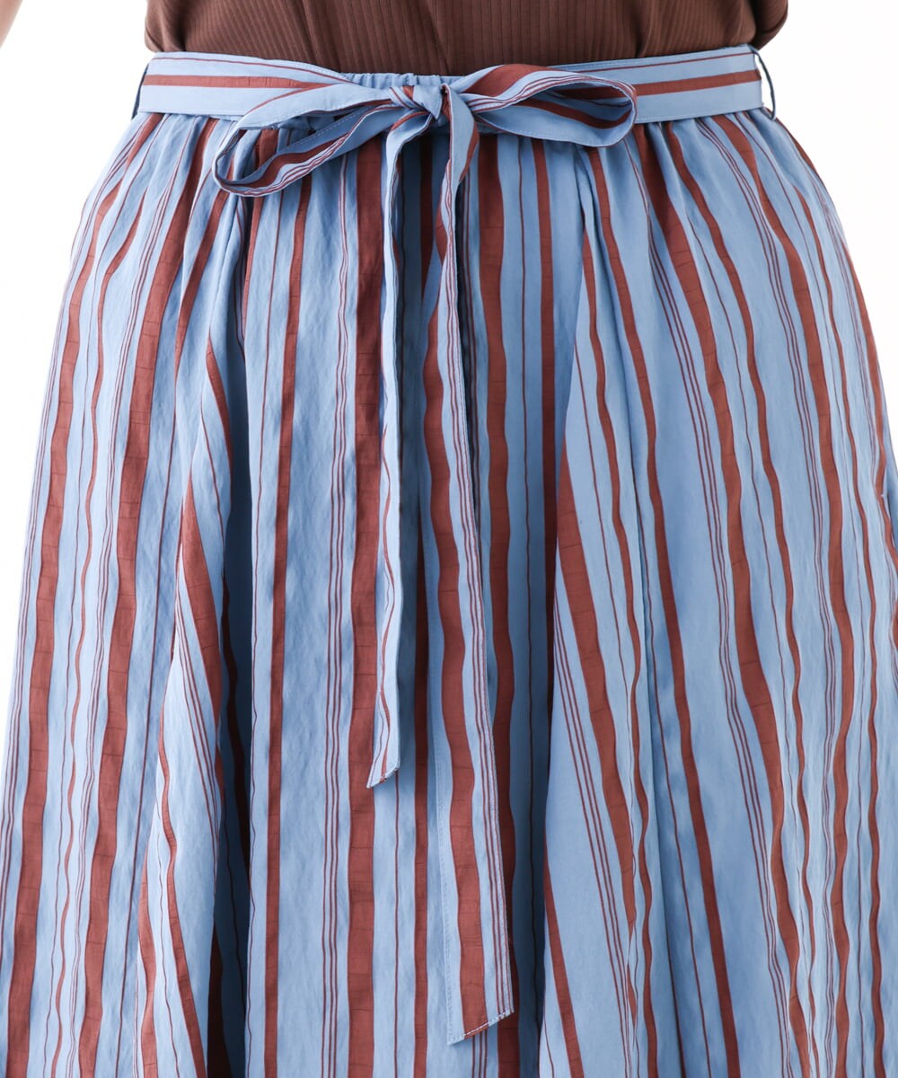 OLHHV16089 eur3(エウルキューブ) 【大きいサイズ/洗える/a.v.v×eur3】ドビーストライプフレアスカート ブルー(55)
