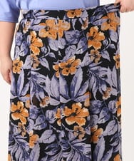 OLHIA18119 eur3(エウルキューブ) 【WEB先行販売】【大きいサイズ】フラワーフレアスカート ブラック(94)