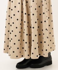 OLHKD09129 eur3(エウルキューブ) 【WEB先行販売】【大きいサイズ】ドットプリントリバーシブルスカート ベージュ