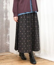 OLHKD09129 eur3(エウルキューブ) 【WEB先行販売】【大きいサイズ】ドットプリントリバーシブルスカート ブラック