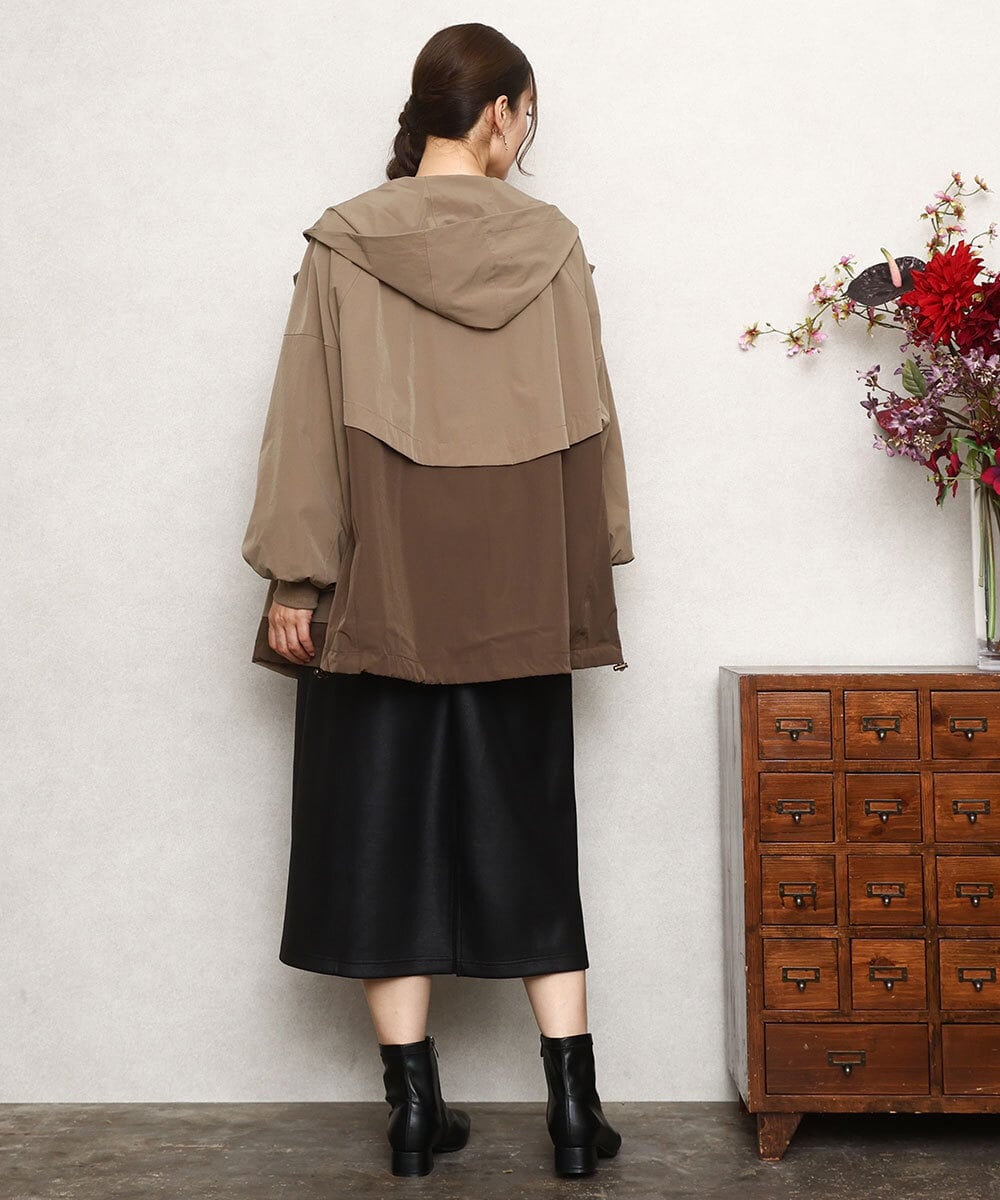 OLJKA01189 eur3(エウルキューブ) 【大きいサイズ】バイカラーフーディーブルゾン ベージュ(82)