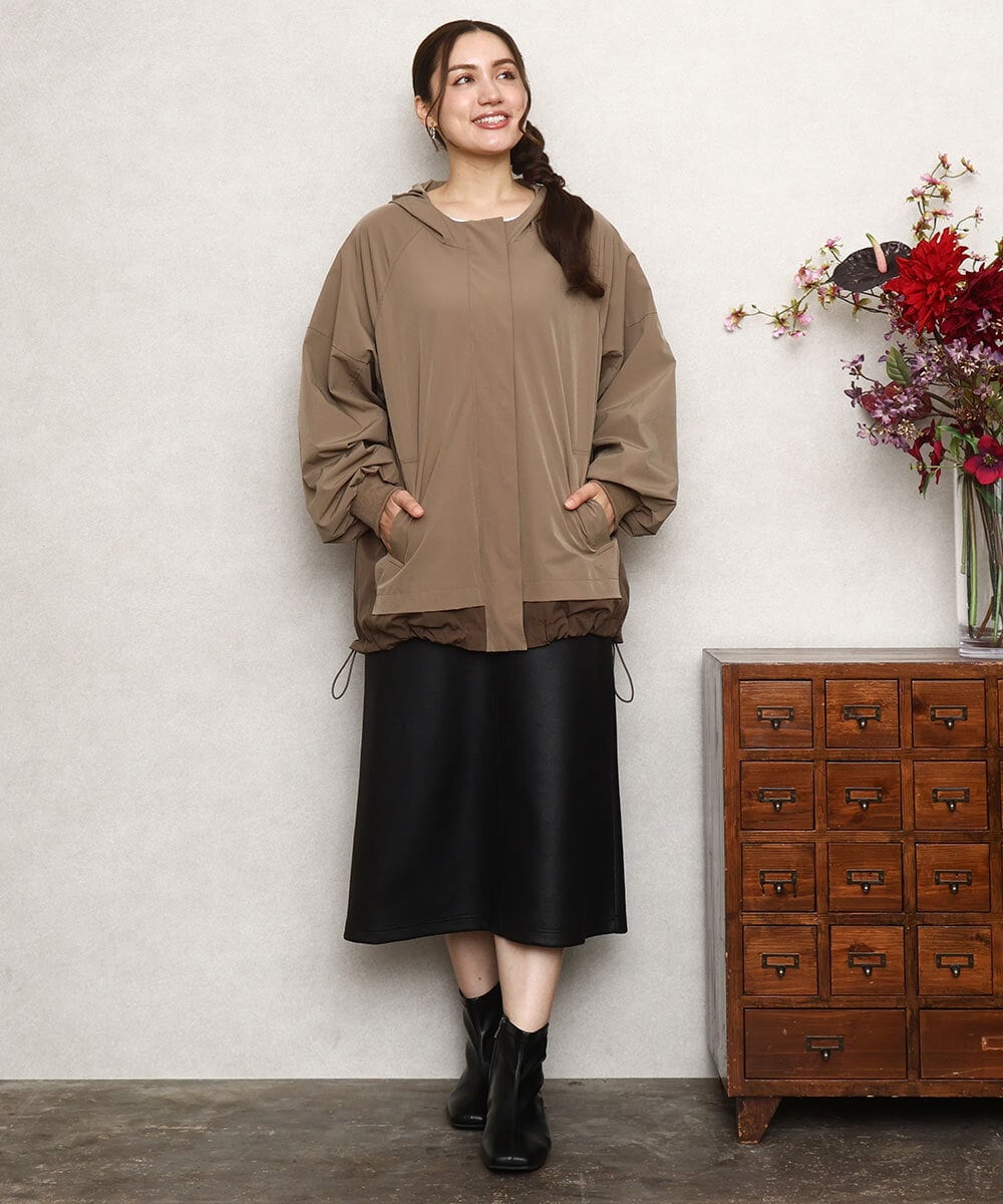 OLJKA01189 eur3(エウルキューブ) 【WEB先行販売】【大きいサイズ】バイカラーフーディーブルゾン ベージュ(82)