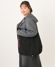 OLJKD07189 eur3(エウルキューブ) 【WEB先行販売】【大きいサイズ】バイカラーマウンテンパーカー ブラック