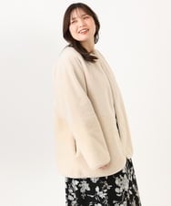 OLJLD05239 eur3(エウルキューブ) 【WEB先行販売】【大きいサイズ/リバーシブル】ノーカラーフェイクムートンコート グレージュ