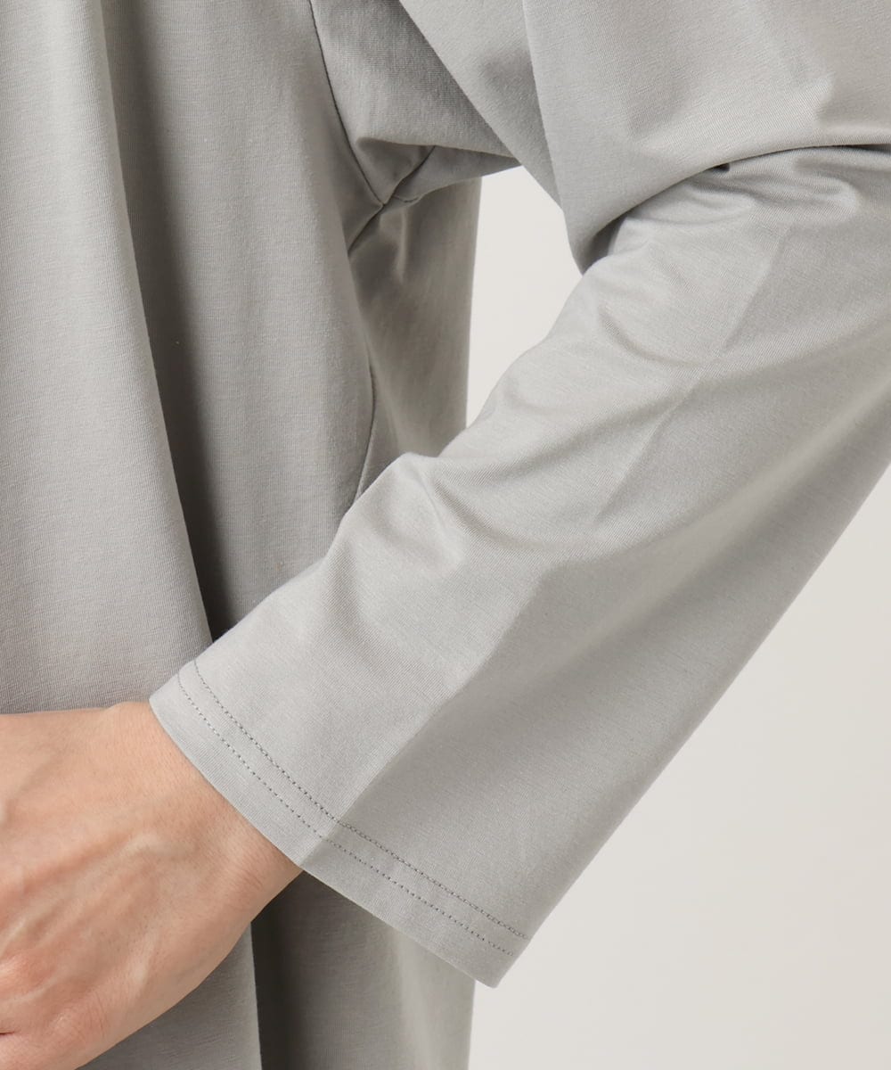 OLKED09069 eur3(エウルキューブ) 【大きいサイズ】ドレープネックトップス ライトグレー