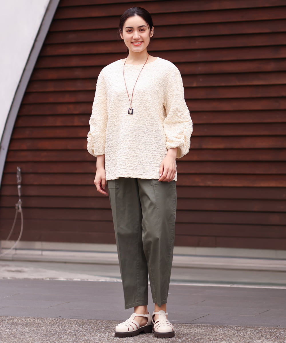 OLKES03070 eur3(エウルキューブ) 【大きいサイズ】ぽこぽこシャーリングカットソー アイボリー(80)