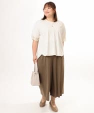 OLKGD33059 eur3(エウルキューブ) 【WEB先行販売】【大きいサイズ】Vネック袖―シア―トップス アイボリー