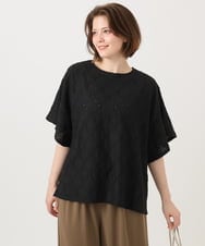 OLKGD37069 eur3(エウルキューブ) 【WEB先行販売】【大きいサイズ】アイレットレースフレアスリーブトップス ブラック