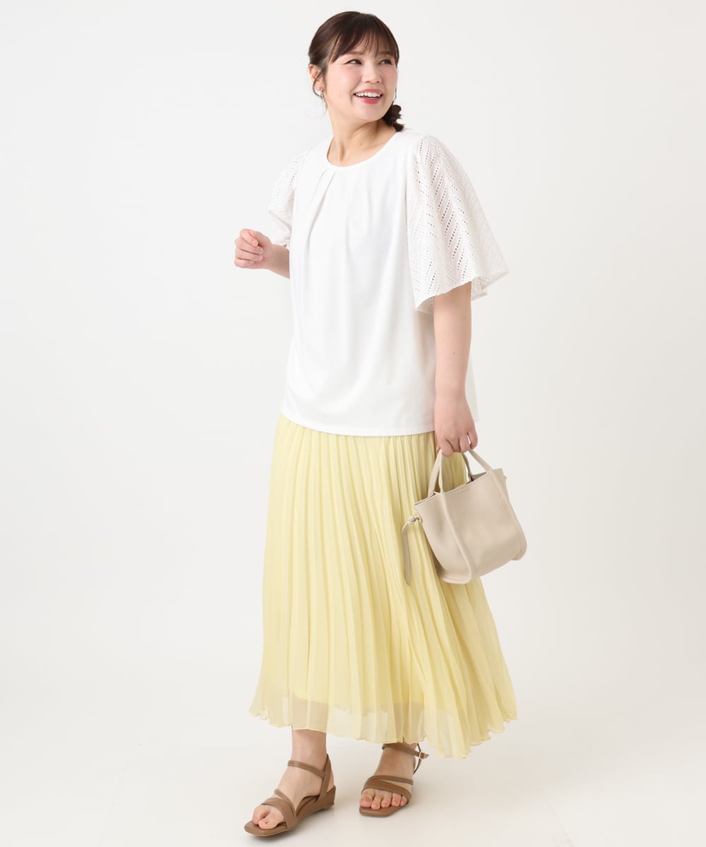 OLKHA25064 eur3(エウルキューブ) 【WEB先行販売】【大きいサイズ】リーフレーススリーブトップス アイボリー(80)