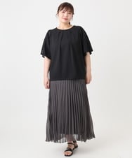 OLKHA25064 eur3(エウルキューブ) 【WEB先行販売】【大きいサイズ】リーフレーススリーブトップス ブラック(94)