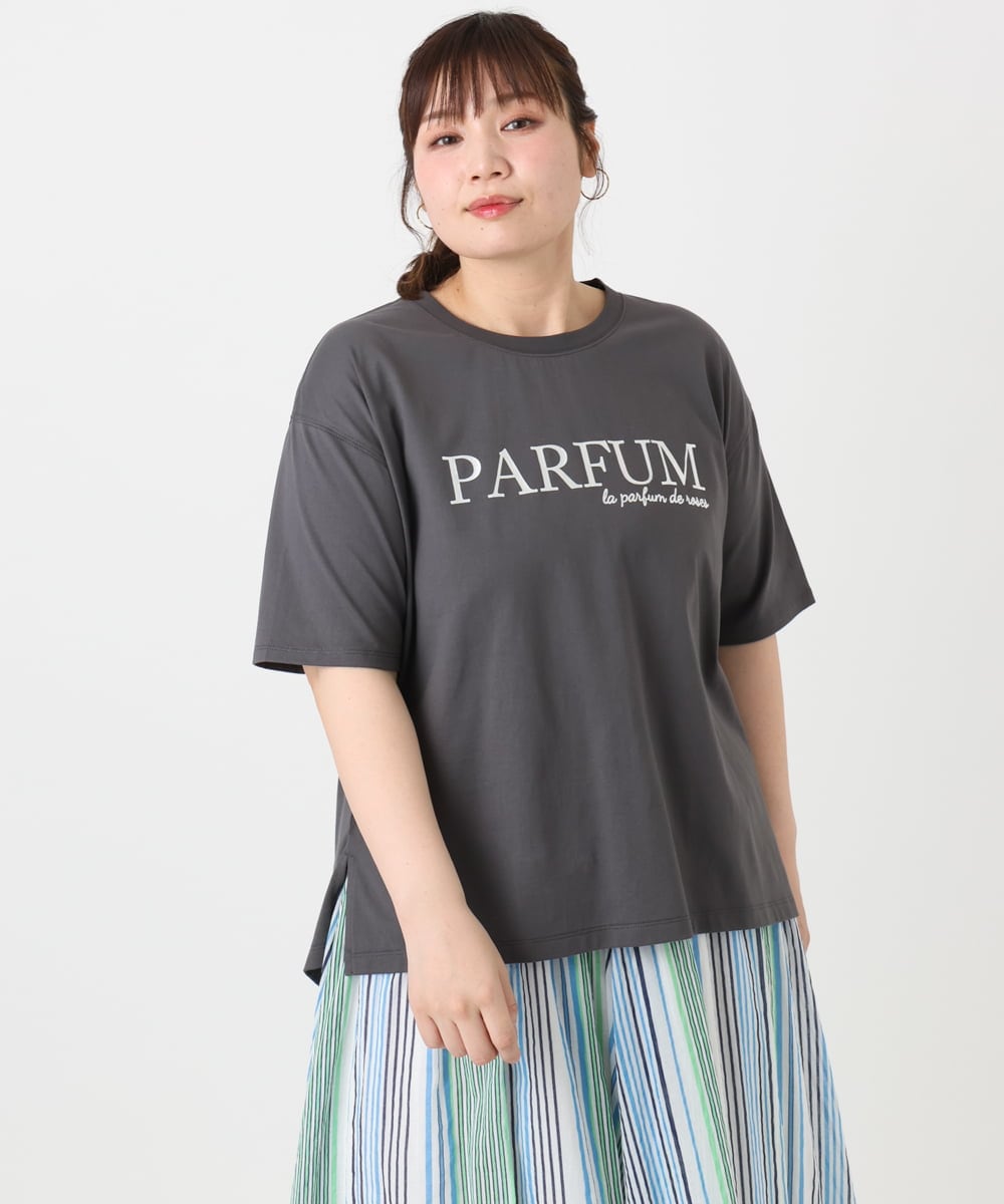 OLKHA34054 eur3(エウルキューブ) 【大きいサイズ/a.v.v×eur3】コットンロゴTシャツ ダークグレー(93)