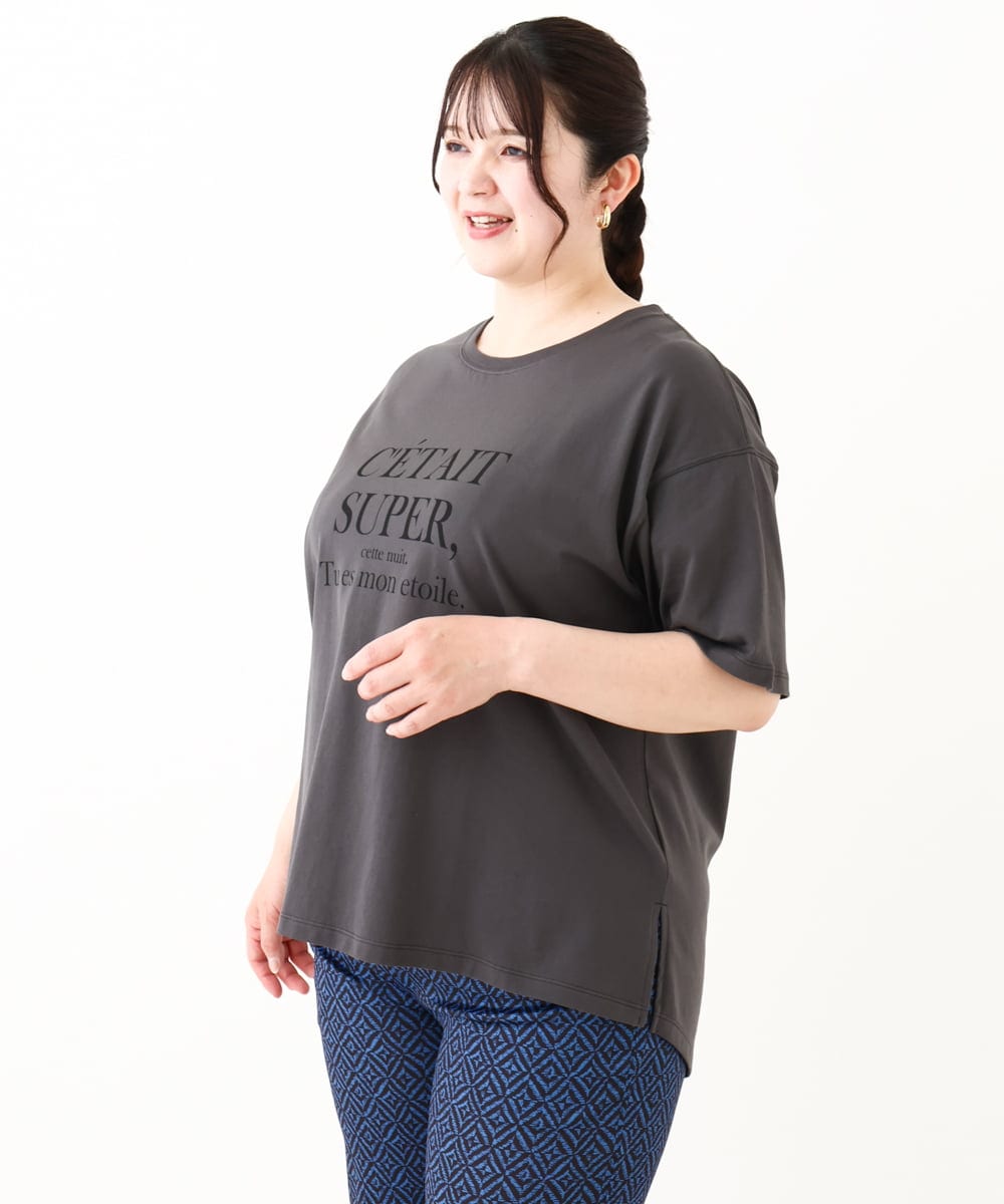 OLKHV56054 eur3(エウルキューブ) 【大きいサイズ/a.v.v×eur3】コットンロゴTシャツ ダークグレー(93)