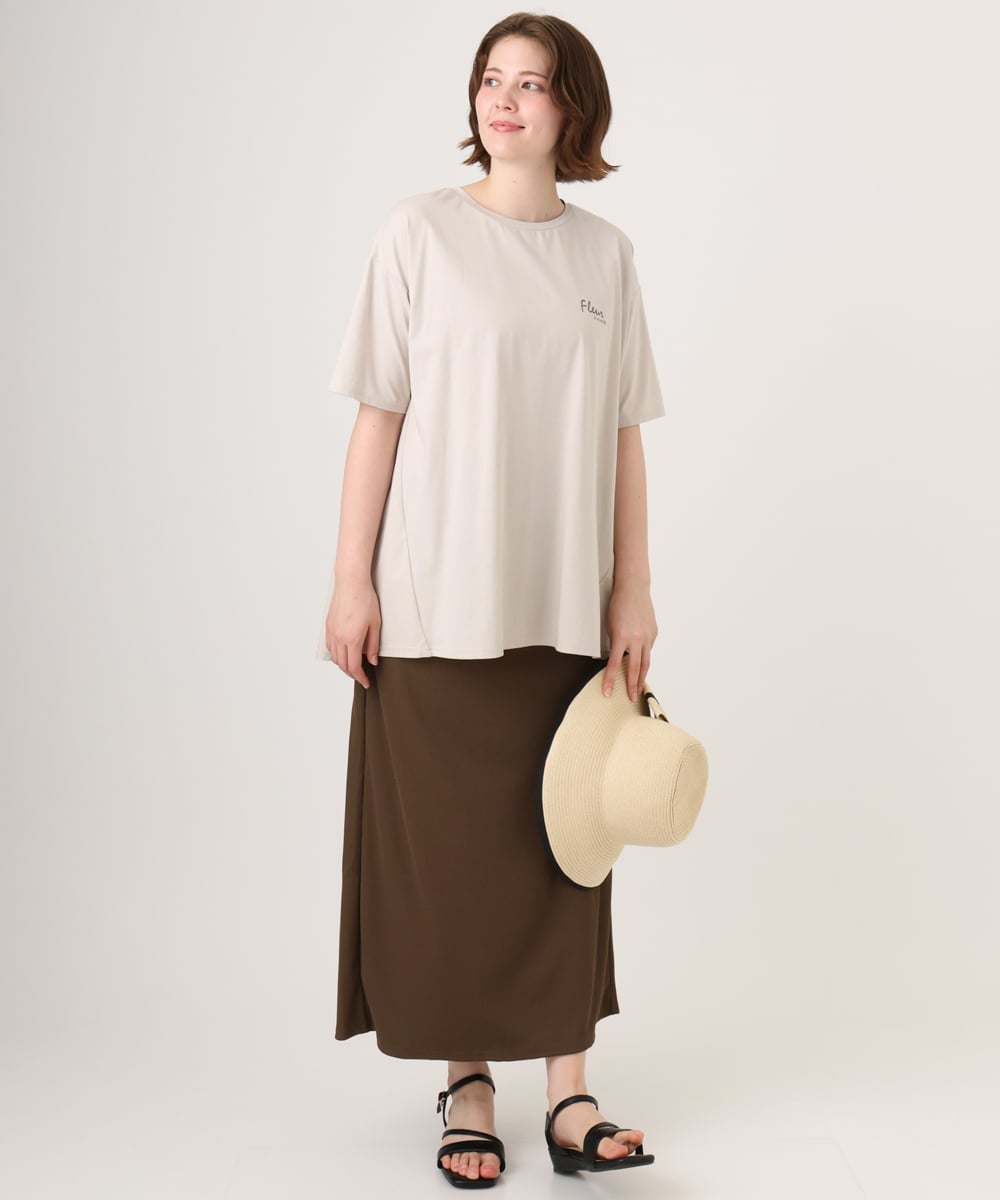 OLKID46069 eur3(エウルキューブ) 【WEB先行販売】【大きいサイズ】バックフレアロゴTシャツ ベージュ
