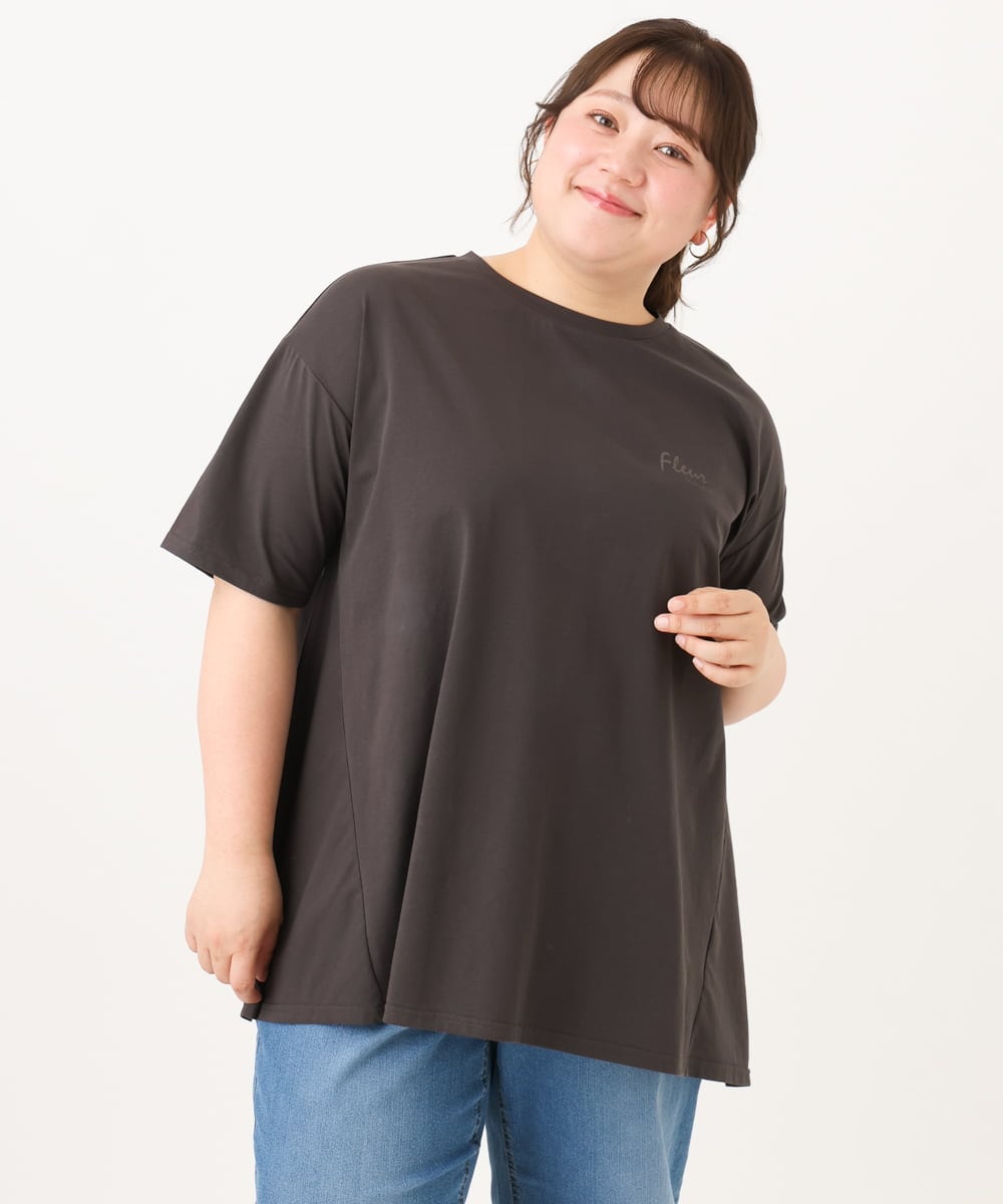 OLKID46069 eur3(エウルキューブ) 【WEB先行販売】【大きいサイズ】バックフレアロゴTシャツ ダークグレー
