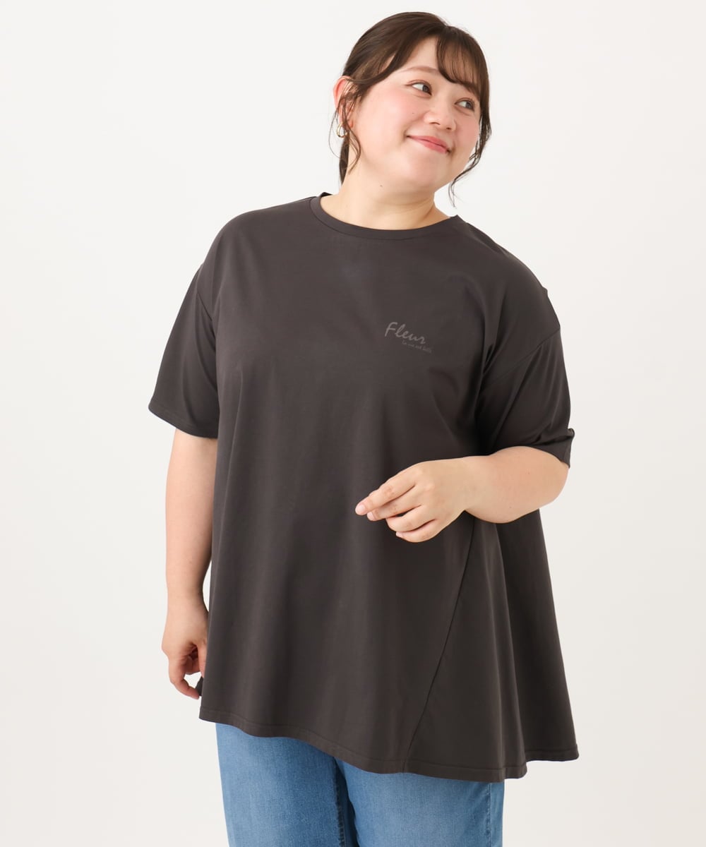 OLKID46069 eur3(エウルキューブ) 【WEB先行販売】【大きいサイズ】バックフレアロゴTシャツ ダークグレー