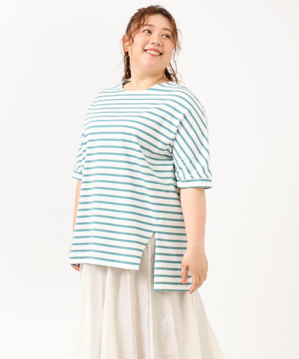 OLKIV45089 eur3(エウルキューブ) 【大きいサイズ/20th記念チャーム付き】アニバーサリーボーダーTシャツ ブルー(55)