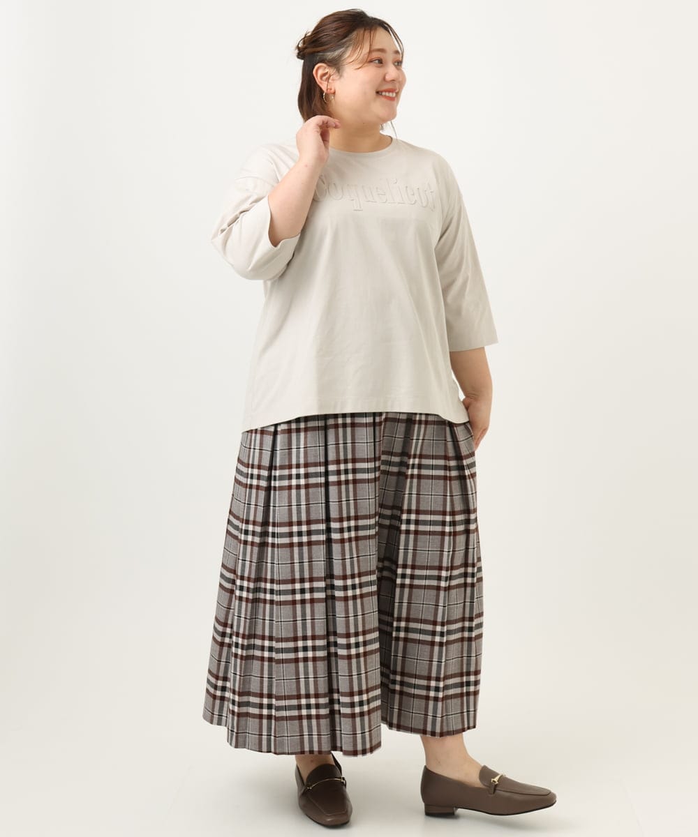 OLKJA05049 eur3(エウルキューブ) 【大きいサイズ】エンボスロゴTシャツ グレージュ(89)