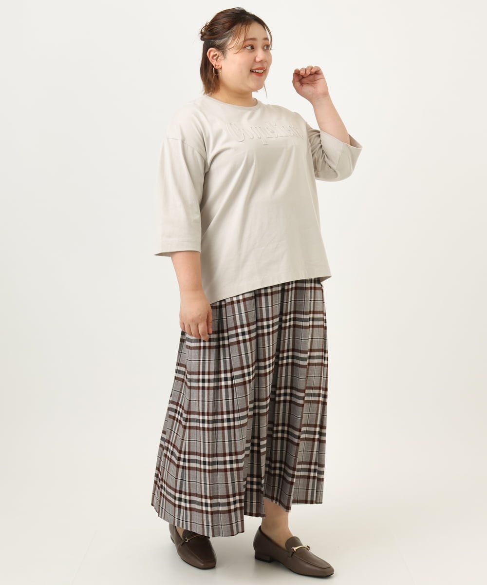 OLKJA05049 eur3(エウルキューブ) 【大きいサイズ】エンボスロゴTシャツ グレージュ(89)