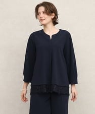 OLKKD14089 eur3(エウルキューブ) 【WEB先行販売】【大きいサイズ/洗える/セットアップ対応】カットジョーゼット裾レーストップス ネイビー