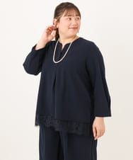 OLKKD14089 eur3(エウルキューブ) 【WEB先行販売】【大きいサイズ/洗える/セットアップ対応】カットジョーゼット裾レーストップス ネイビー