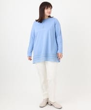 OLKLA29069 eur3(エウルキューブ) 【WEB先行販売】【大きいサイズ/a.v.v×eur3】ポンチ裾レーストップス ブルー(55)